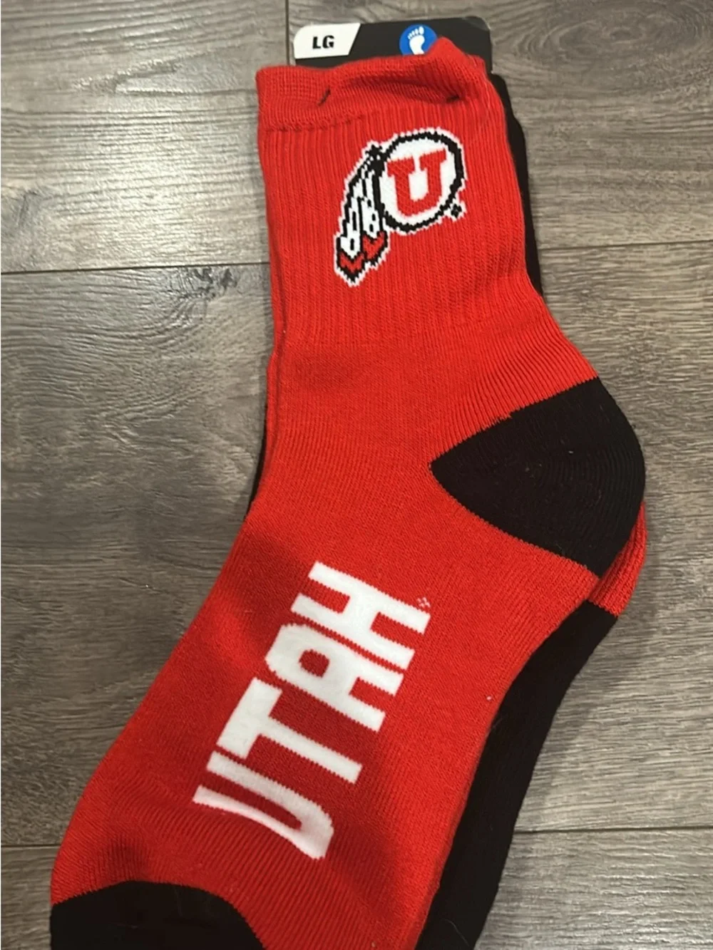 🏀 NCAA University of Utah Utes Crew Socks (Size Large) - 2 pack
